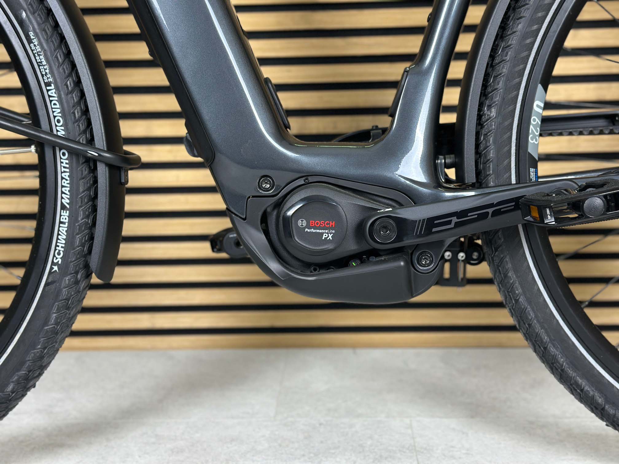 Simplon CHENOA :e grau | 800WH | E-Bike Herren Trekking | 2026 | Enviolo