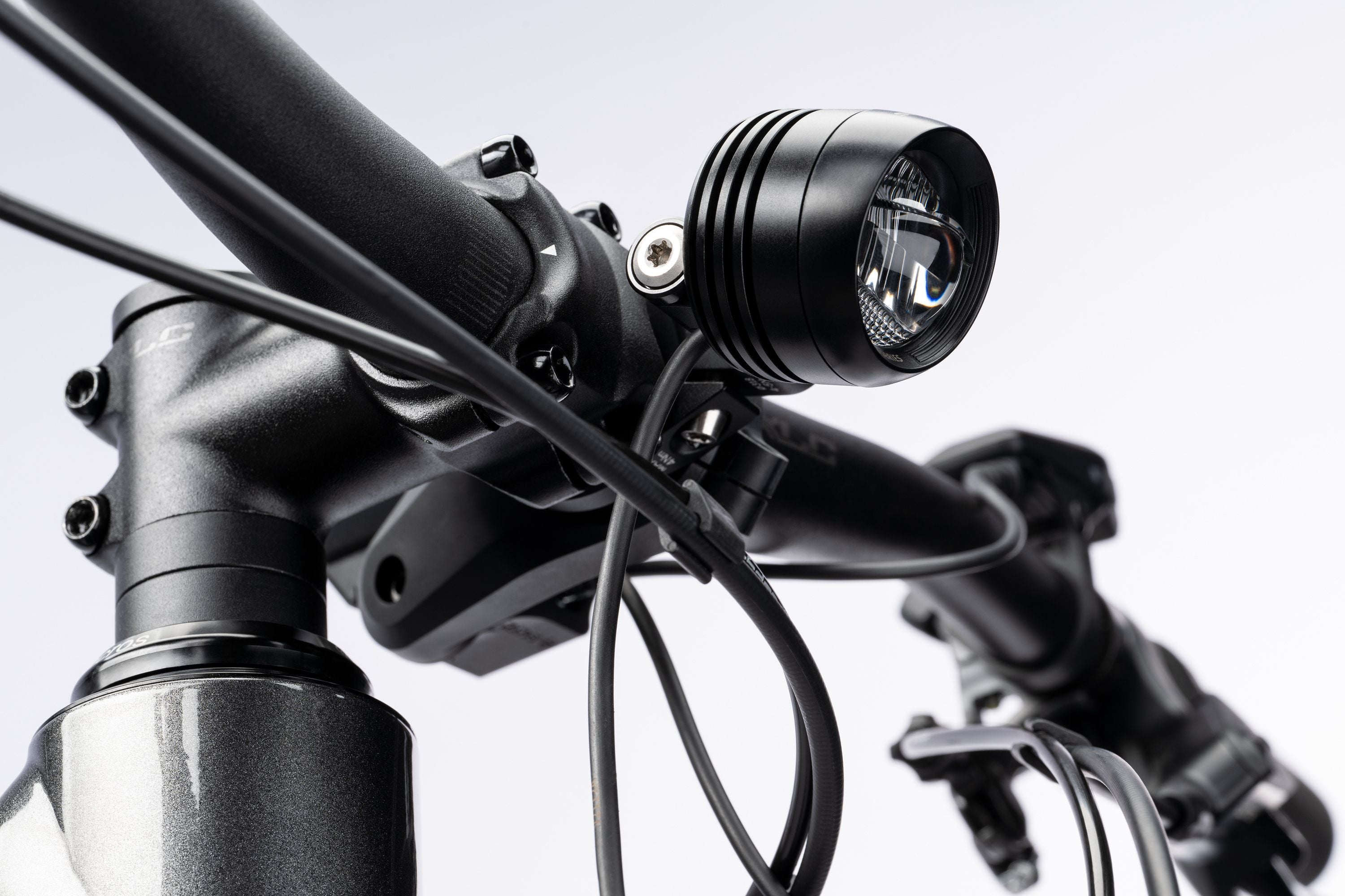 Ghost E-ASX UNIVERSAL HIGH EQ schwarz | 800WH | E-MTB Fully | 2026 | Kettenschaltung