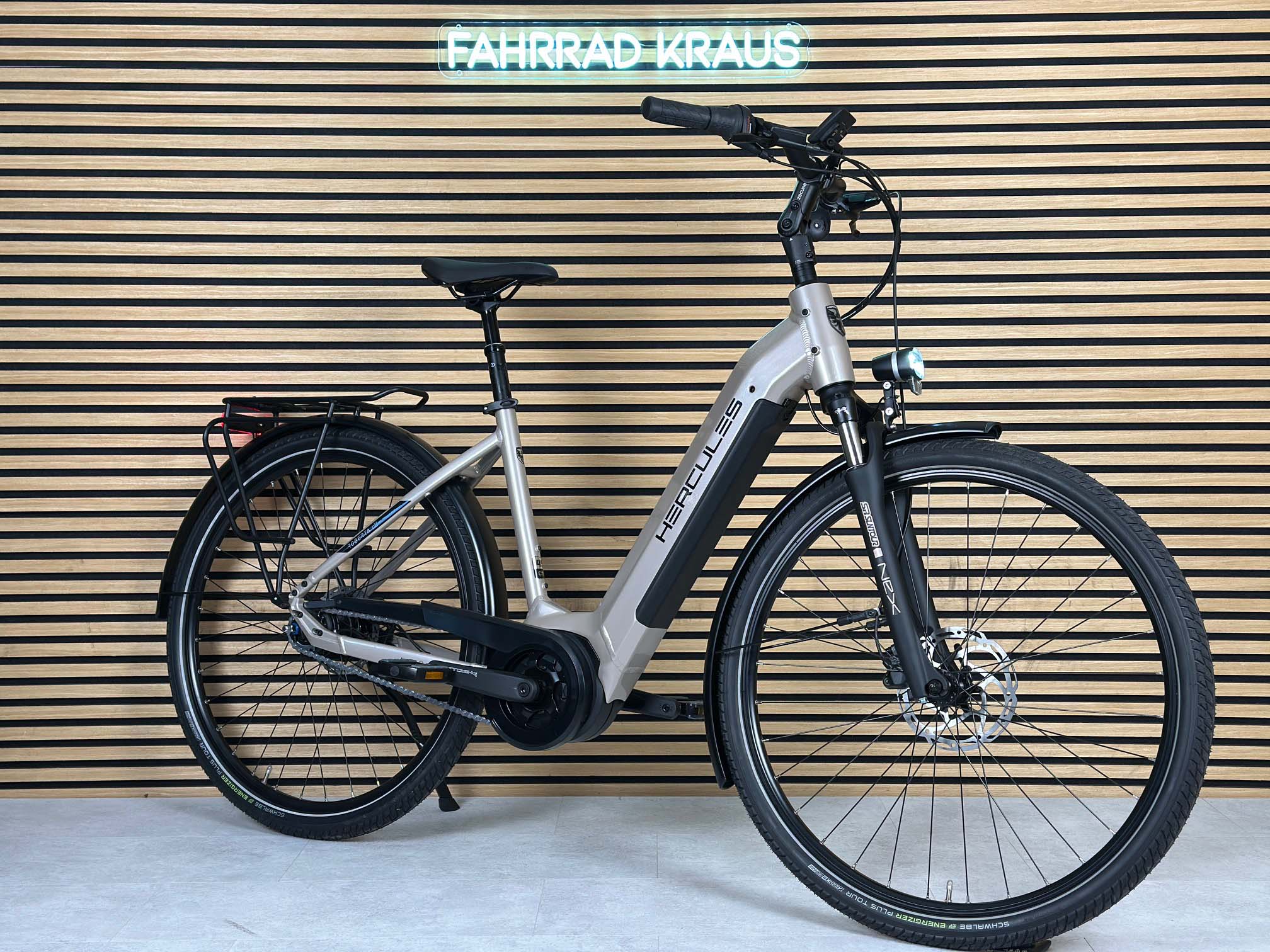 Hercules ROBERT/A I-R8 beige | 625WH | E-Bike Damen Trekking | 2025 | Rücktritt