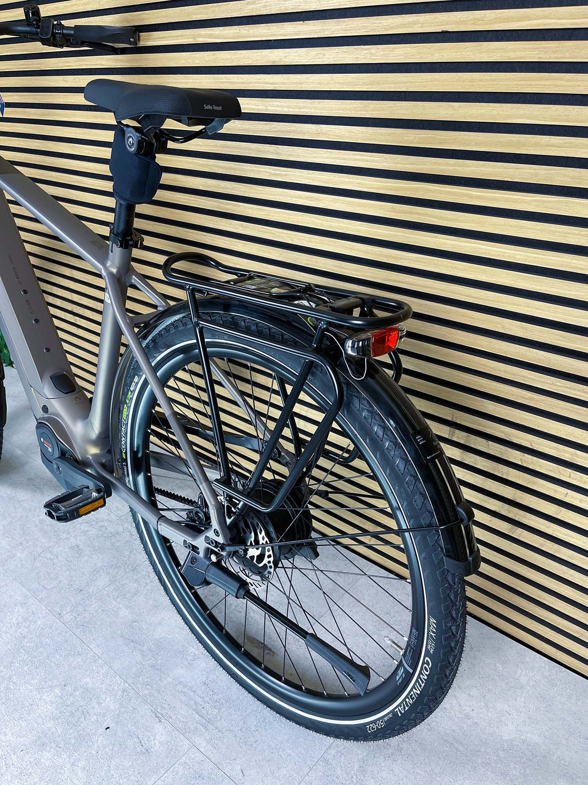 KTM MACINA CITY 810 BELT grau | 800WH | E-Bike Herren City | 2026 | Enviolo Automatic