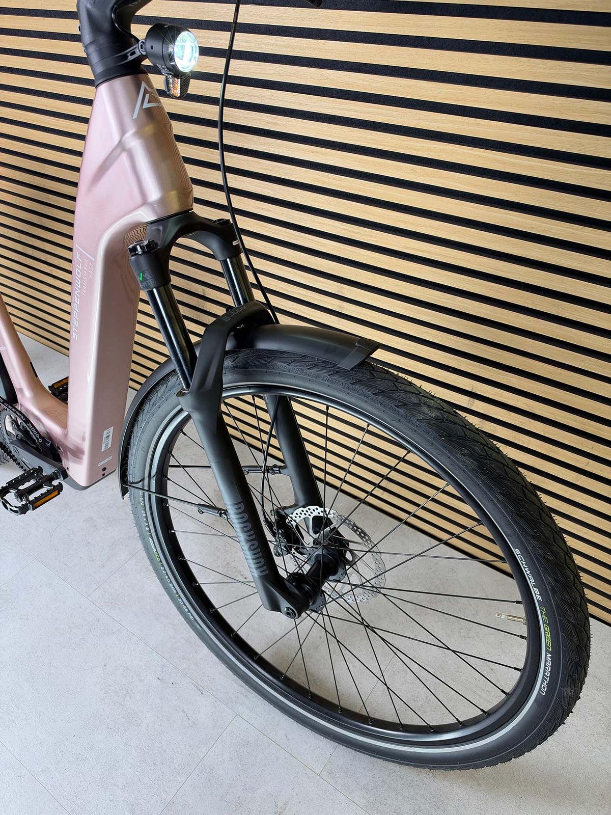 Steppenwolf Transterra Easy 9.0 beige | 800WH | E-Bike Damen Trekking | 2026 | Enviolo
