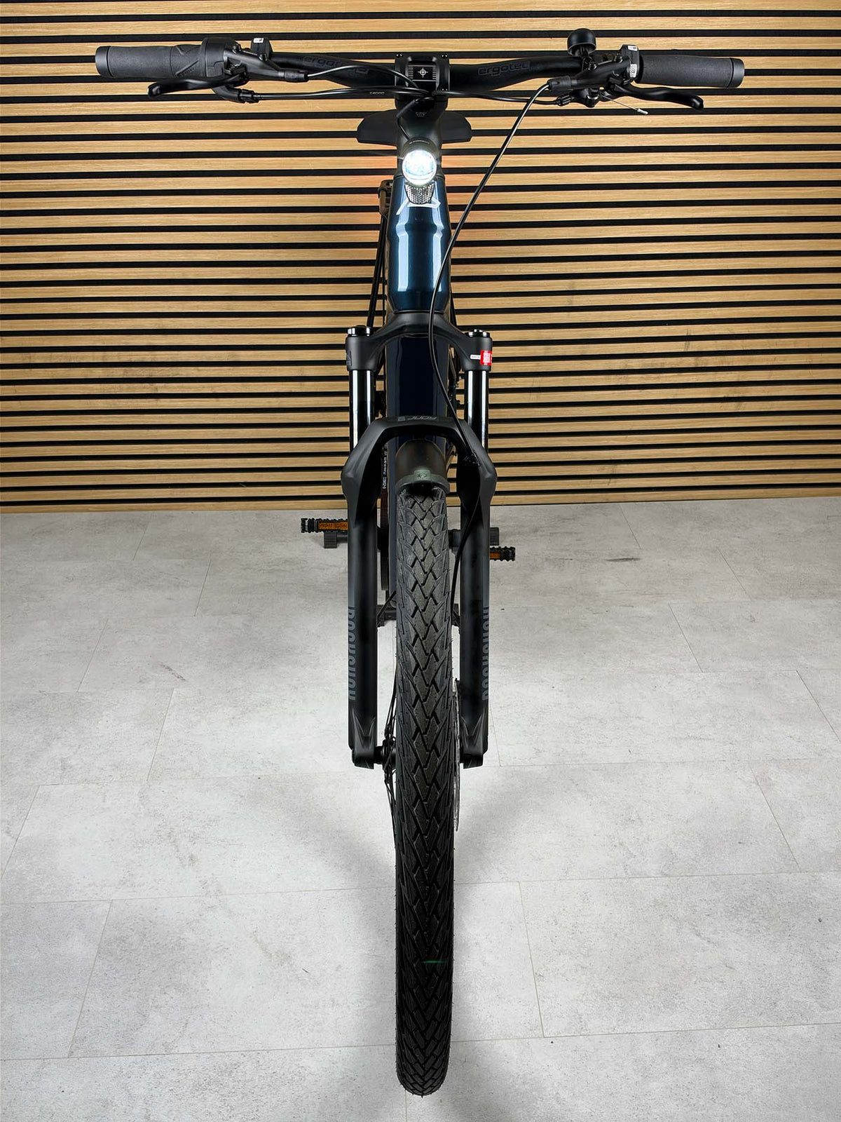 Steppenwolf Transterra Easy 9.0 blau | 800WH | E-Bike Damen Trekking | 2026 | Enviolo