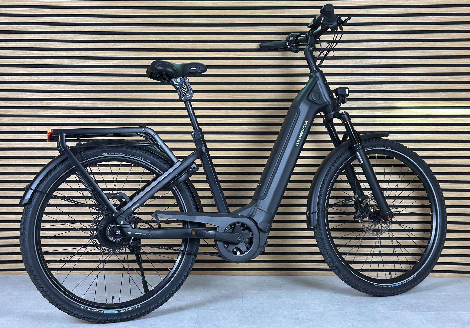 leichte e bikes damen 2020 Velo de Ville SEB PRO schwarz | 800WH | E-Bike Damen Trekking