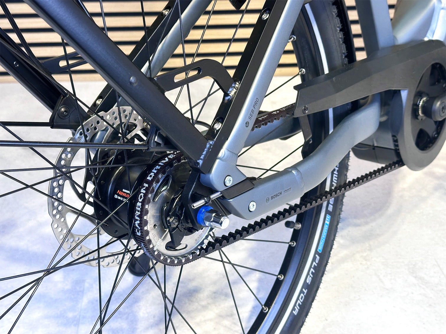 Velo de Ville SEB PRO FL grau | 800WH | E-Bike Damen City | 2025 | Freilauf