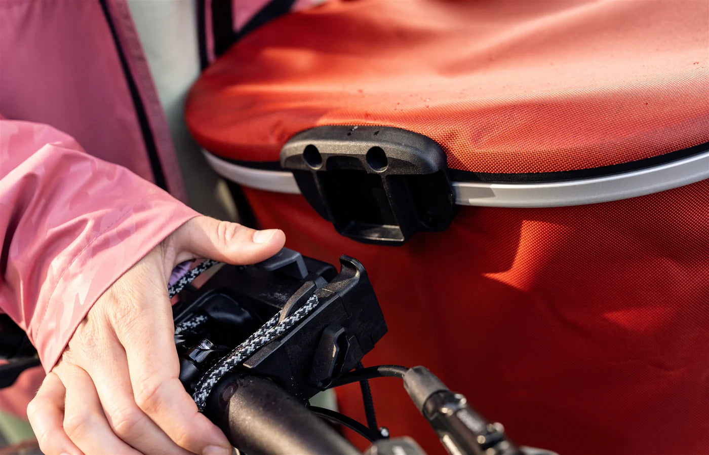 Ortlieb Korb vorn Up-Town rot wasserdicht 17,5 L