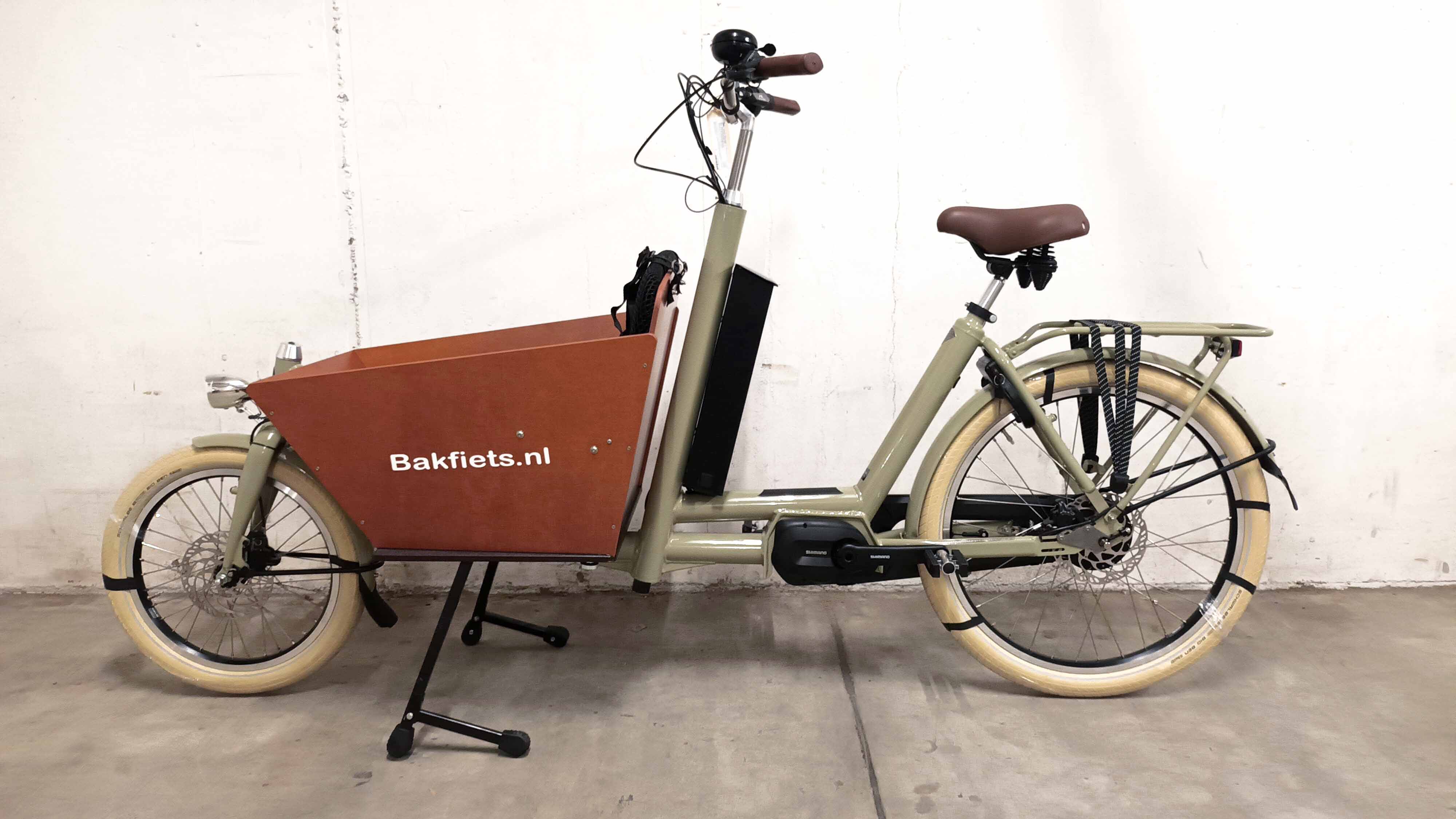 Bakfiets Cargo Short Cruiser Steps beige | 500WH | E-Lastenrad | 2024 | Enviolo